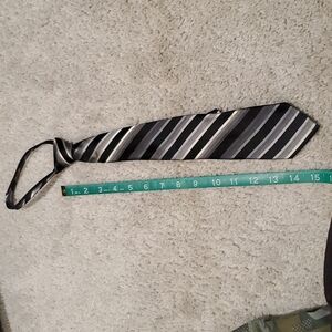 Calvin Klein Boys 100% Silk Zipper Tie